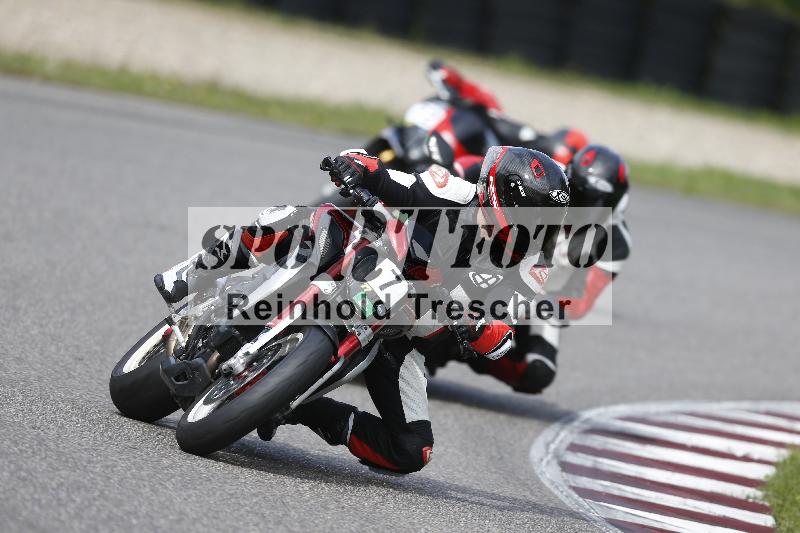 /Archiv-2025/53 16.09.2025 Track Day Domi Aegerter ADR/Gruppe gruen/7
